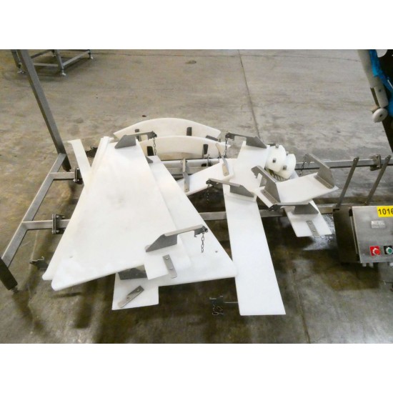 INLINE CLEATED LIFT Z CONVEYOR